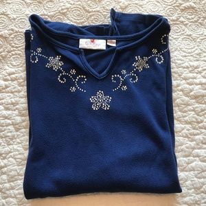 QF blue t-shirt embellished with scrollwork & flower pattern rhinestones (2X)